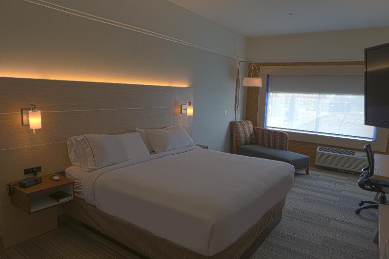 Holiday Inn Express & Suites Monroe By Ihg Экстерьер фото