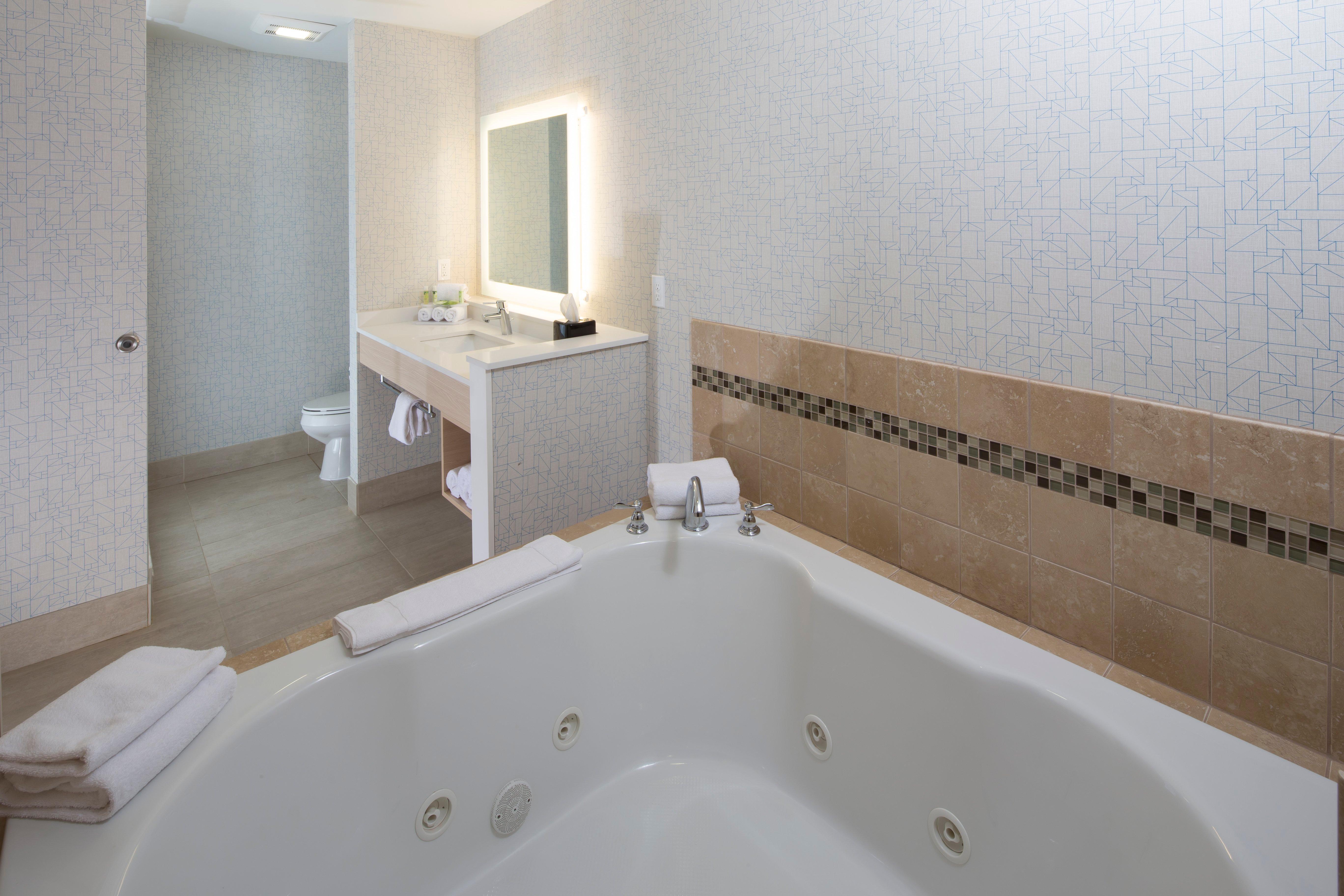Holiday Inn Express & Suites Monroe By Ihg Экстерьер фото